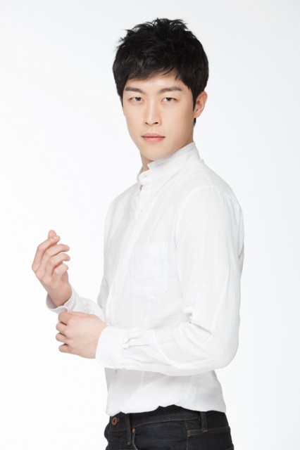 Song Tae-yoon Fotoğrafı