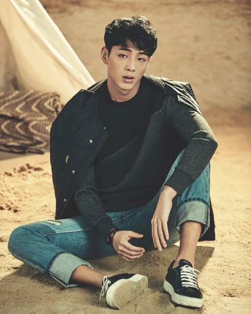 Ji Soo Fotoğrafı