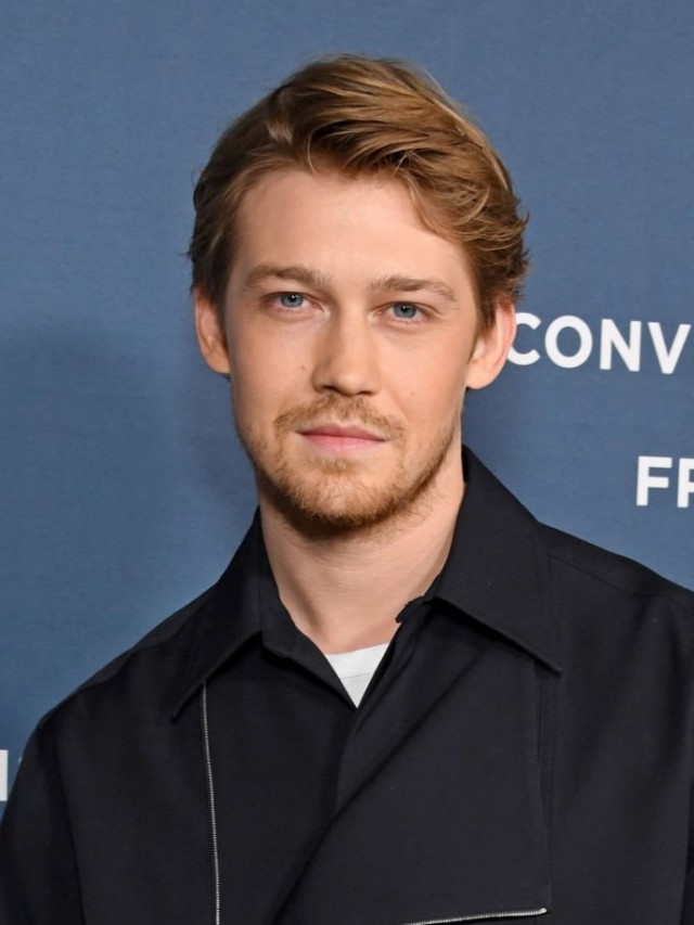 Joe Alwyn Fotoğrafı