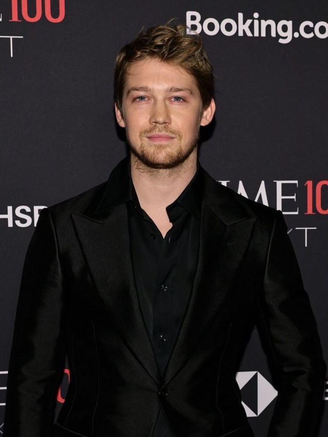 Joe Alwyn fotoğrafı