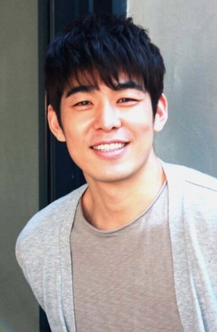 Kim Sa-kwon Fotoğrafı