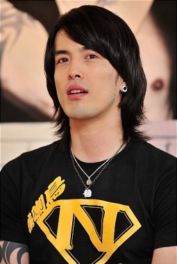 Lee Hyuk fotoğrafı