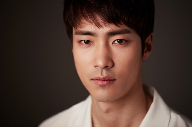 Choi Sung-jae fotoğrafı