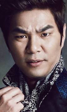 Choi Min-chul fotoğrafı