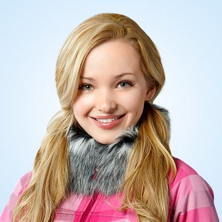 Dove Cameron Fotoğrafı