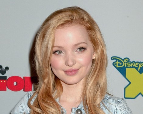 Dove Cameron fotoğrafı