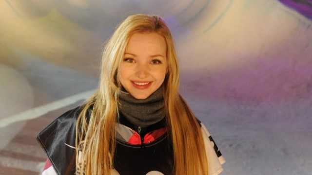 Dove Cameron Fotoğrafı