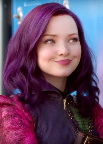 Dove Cameron Fotoğrafı
