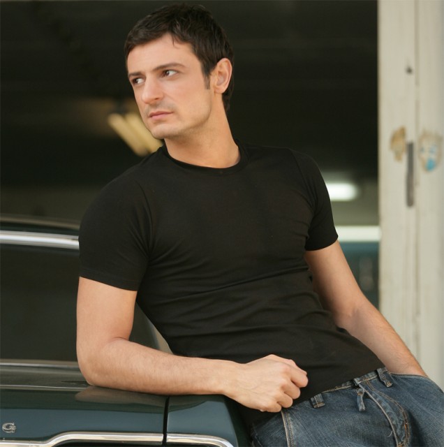 Tezhan Tezcan fotoğrafı