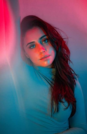 Brenna D'Amico fotoğrafı