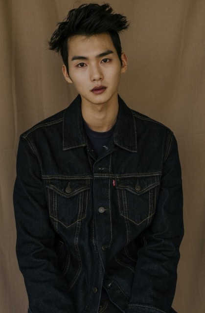 Lee Yong-joon fotoğrafı