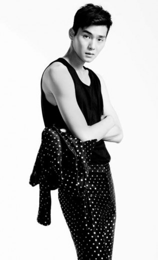 Lee Yong-joon fotoğrafı