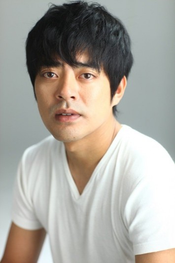 Yoon Jin-ha Fotoğrafı