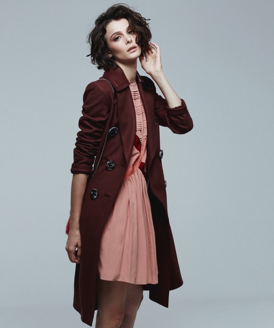 Büşra Develi Fotoğrafı