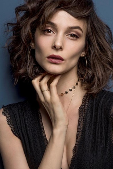 Büşra Develi Fotoğrafı