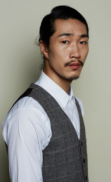 Yoon Young-kyun fotoğrafı