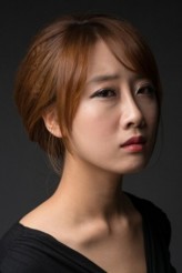 Kang Hye-kyung fotoğrafı