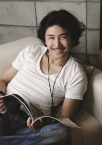 Kim Moo-kyung fotoğrafı