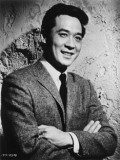 James Shigeta fotoğrafı