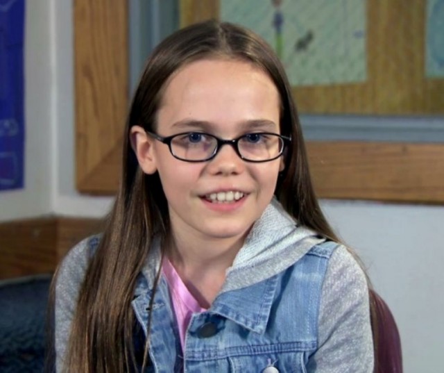 Oona Laurence Fotoğrafı