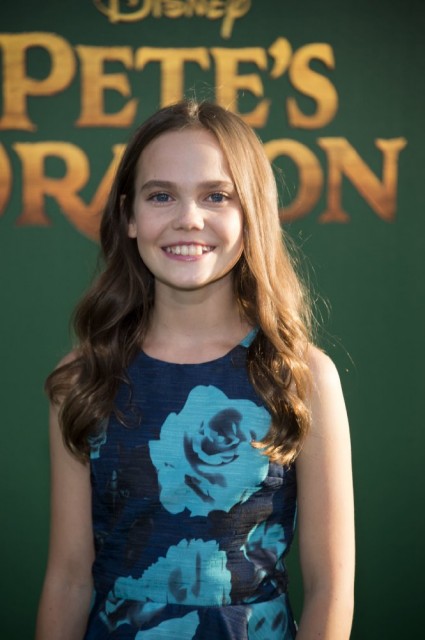 Oona Laurence Fotoğrafı