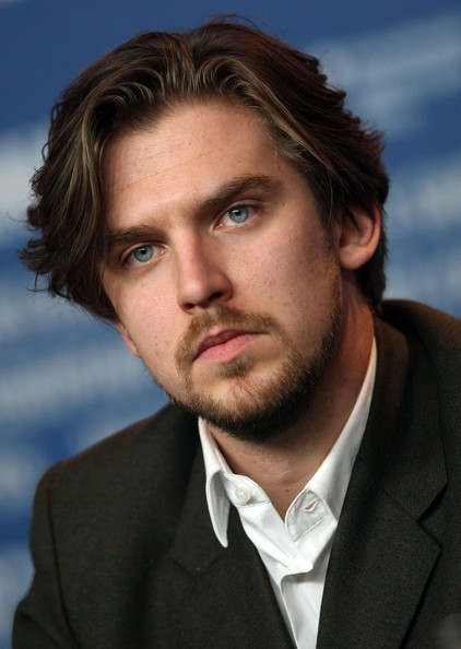 Dan Stevens Fotoğrafı