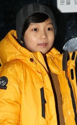 Lee Do-hyun (ii) fotoğrafı