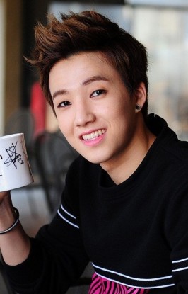 Park Sung-Jun fotoğrafı