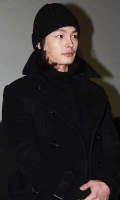Choi Young-min Fotoğrafı
