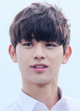 Jung Young-hoon fotoğrafı