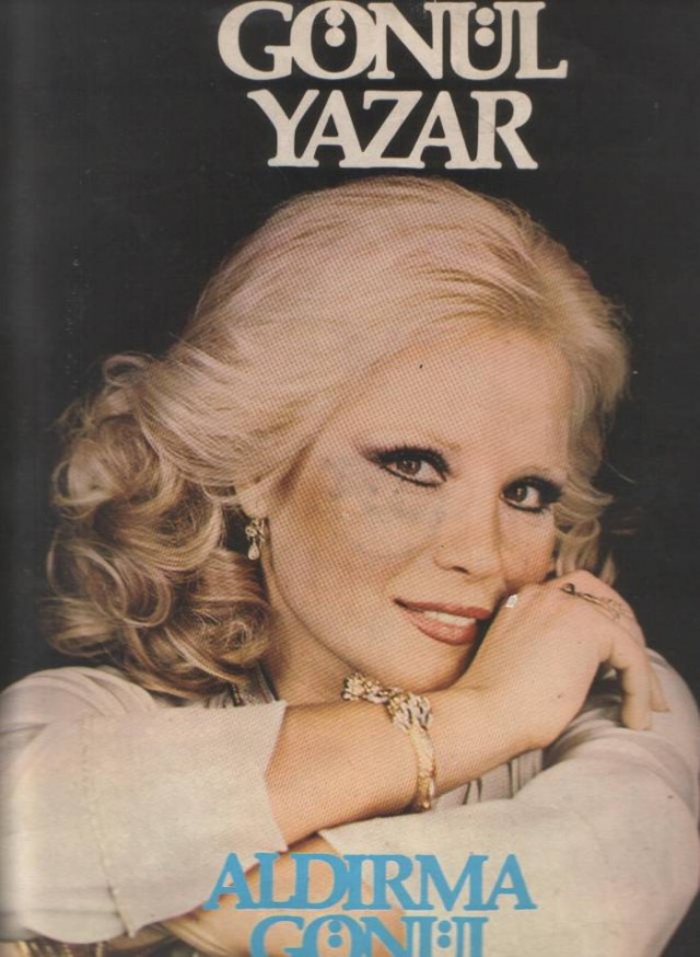 Gönül Yazar fotoğrafı