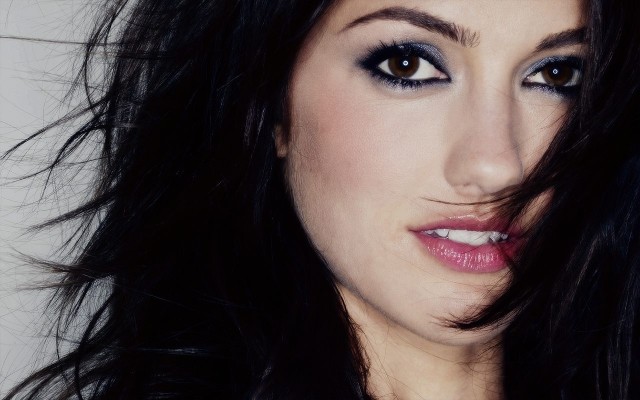 Minka Kelly Fotoğrafı