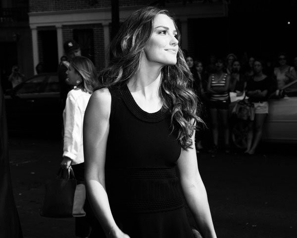 Minka Kelly Fotoğrafı