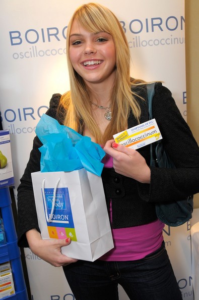 Aimee Teegarden Fotoğrafı