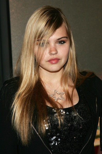 Aimee Teegarden Fotoğrafı