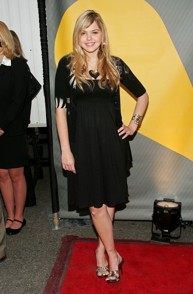 Aimee Teegarden Fotoğrafı