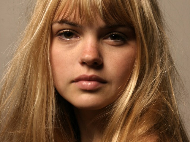 Aimee Teegarden Fotoğrafı