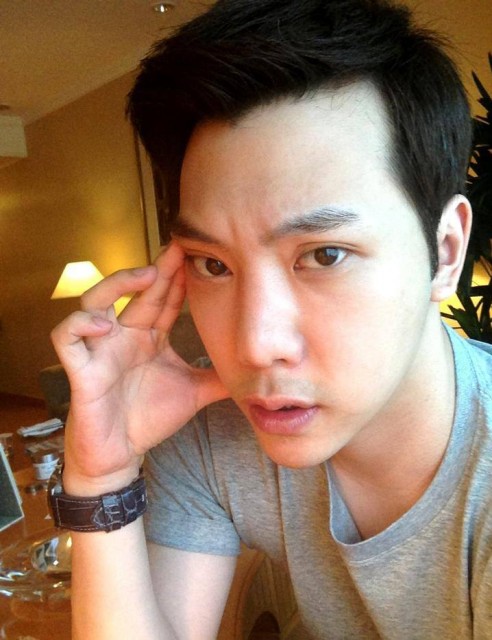 Yoon Bo-hyeon fotoğrafı