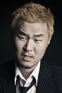 Yoon Kyung-ho fotoğrafı