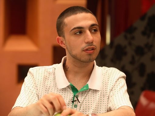 Adam Deacon fotoğrafı