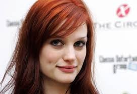 Alison Sudol Fotoğrafı