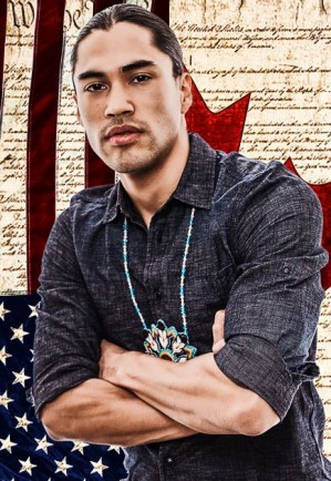 Martin Sensmeier Fotoğrafı