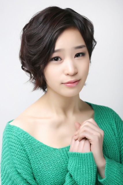 Hong Ji-Eun Fotoğrafı