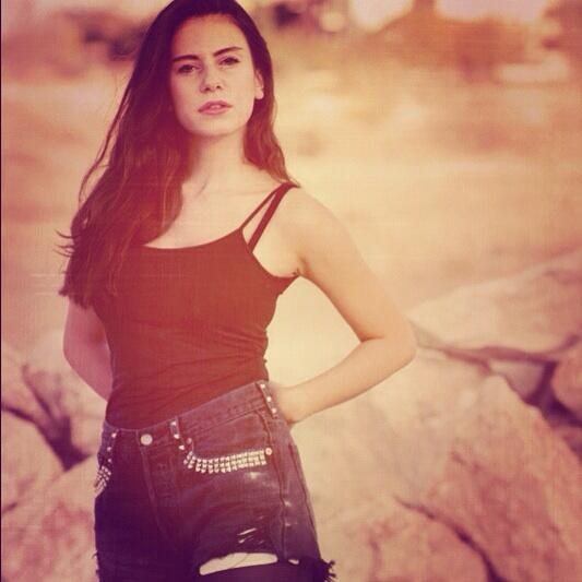 Burcu  Bakdur fotoğrafı