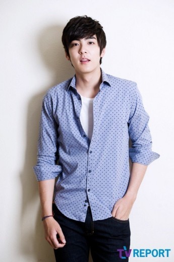 Moon Yong-suk Fotoğrafı