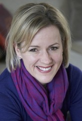 Jojo Moyes fotoğrafı
