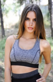 Çağla Demir Fotoğrafı