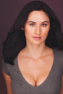 Katelyn Pearce fotoğrafı