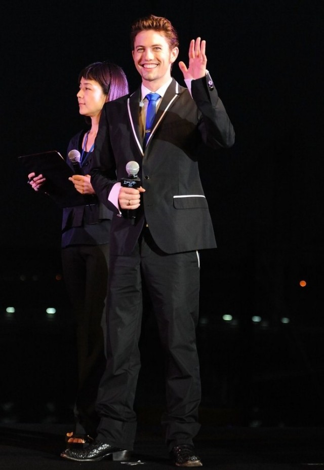 Jackson Rathbone Fotoğrafı