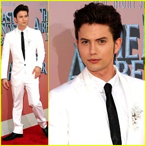 Jackson Rathbone Fotoğrafı